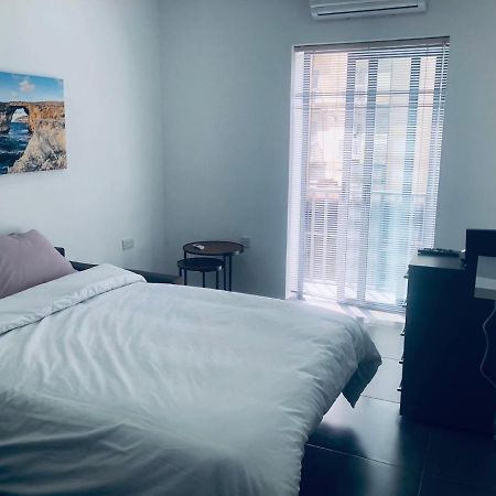 Modern Haven In Ta'Xbiex Apartment Ta Xbiex Bagian luar foto