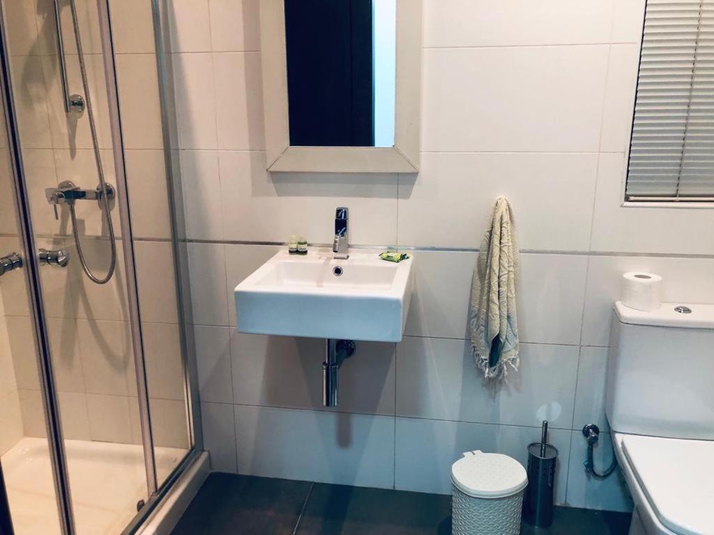 Modern Haven In Ta'Xbiex Apartment Ta Xbiex Bagian luar foto